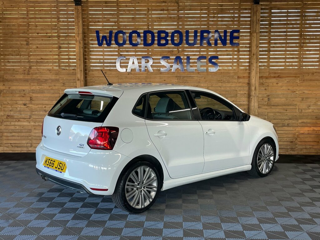 Volkswagen Polo 1.4 Tsi Bluemotion Tech Act Bluegt Hatchback P White #2