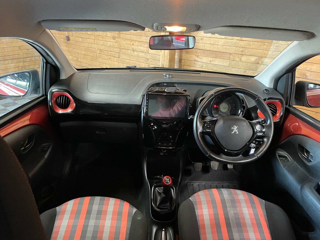 Peugeot 108 Active Silver #7