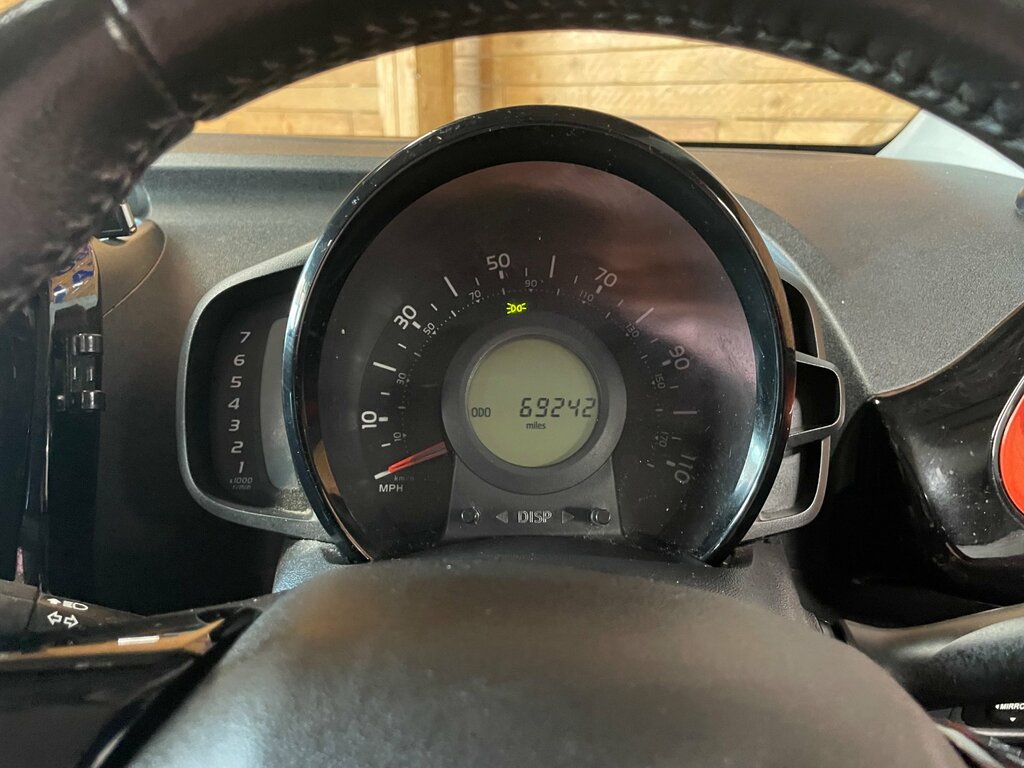 Peugeot 108 Active Silver #12