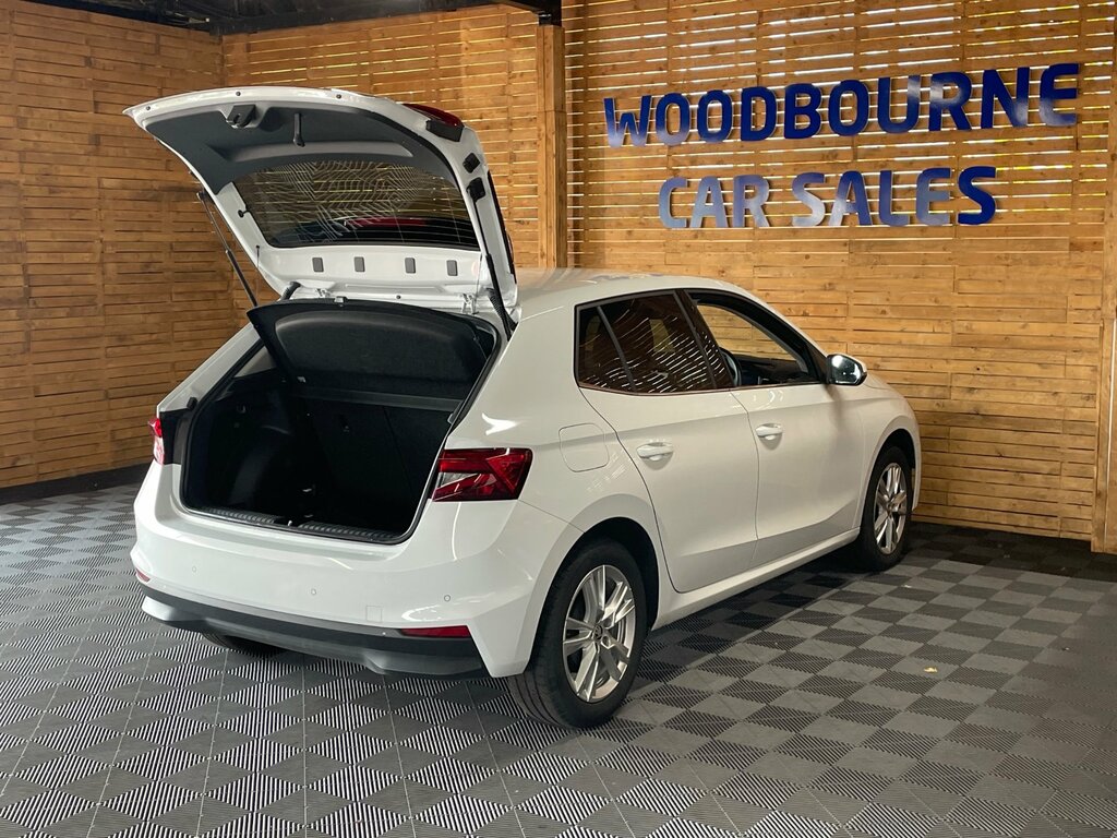 Skoda Fabia 1.0 Tsi Se L Hatchback Euro 6 S White #4
