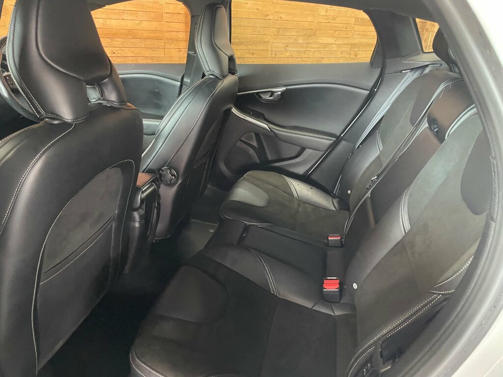Volvo V40 D2 R-design Nav Plus Grey #7