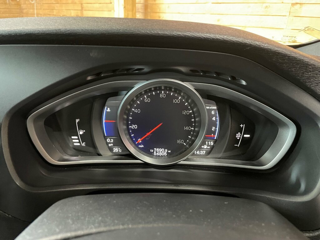 Volvo V40 D2 R-design Nav Plus Grey #11