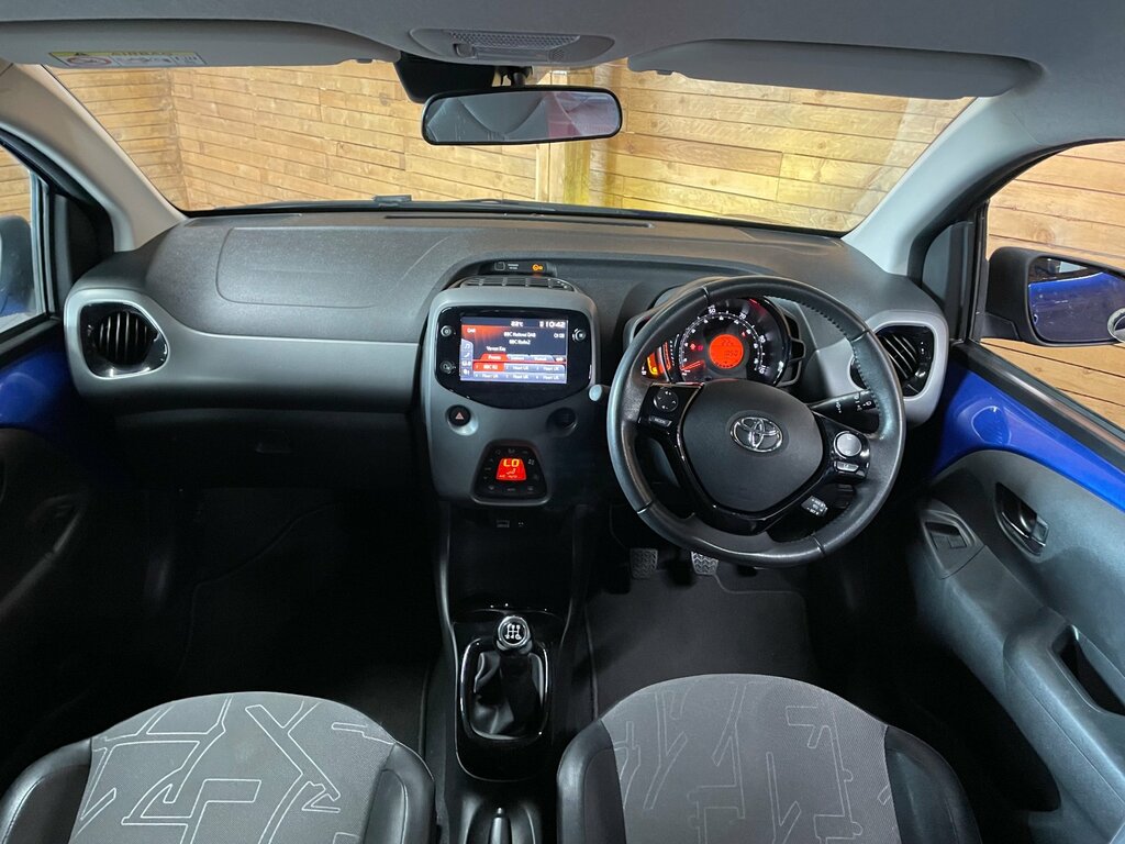 Toyota Aygo 1.0 Vvt-i X-clusiv Hatchback Eur Blue #5