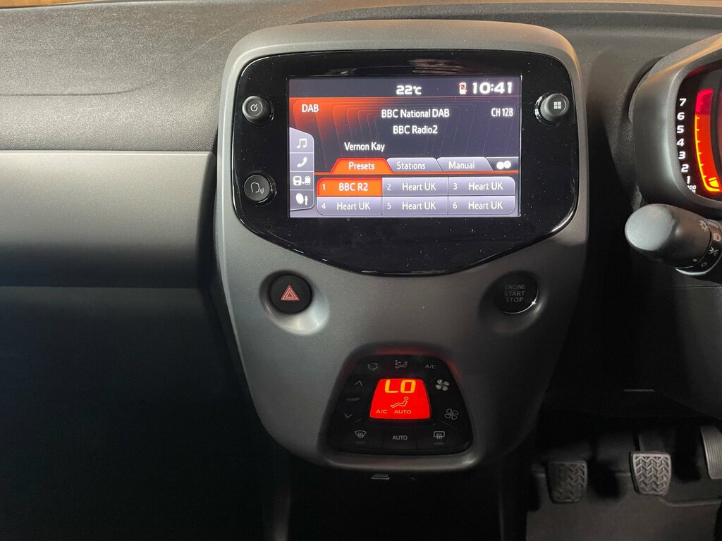 Toyota Aygo Hatchback Orange #13