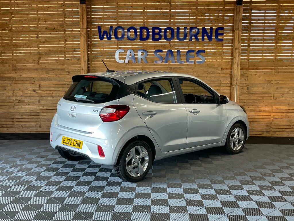 Hyundai I10 1.0 Se Connect Hatchback Euro 6 Grey