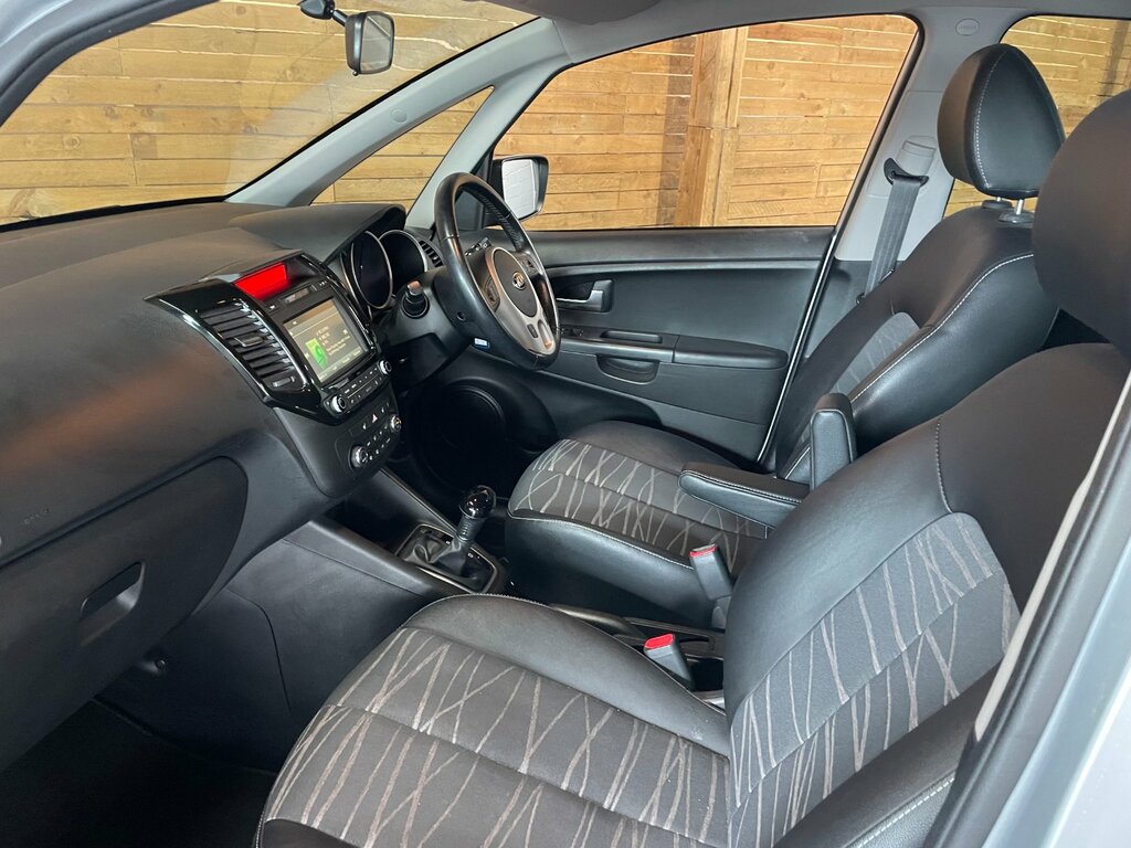 Kia Venga 1.6 4 Euro 6 #13