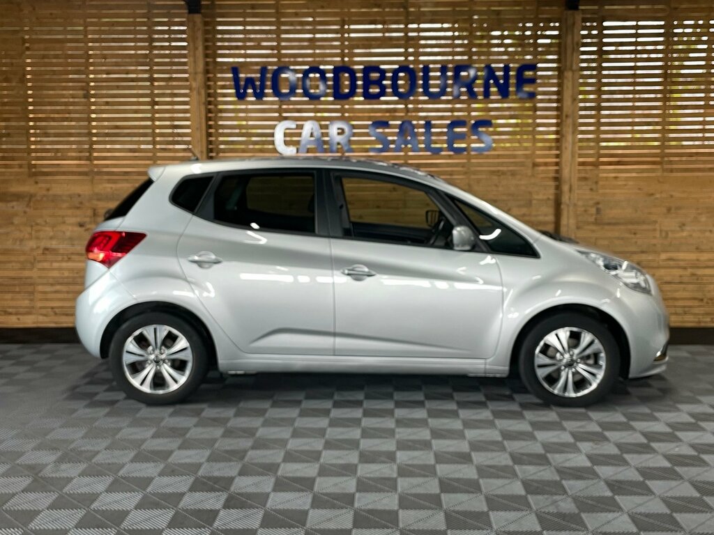 Kia Venga 1.6 3 Mpv Euro 6 123 Bhp Silver #6