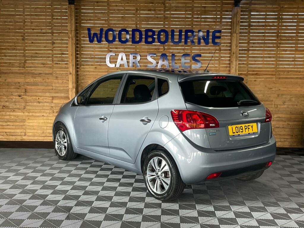 Kia Venga 1.6 4 Mpv Euro 6 123 Bhp Silver #2