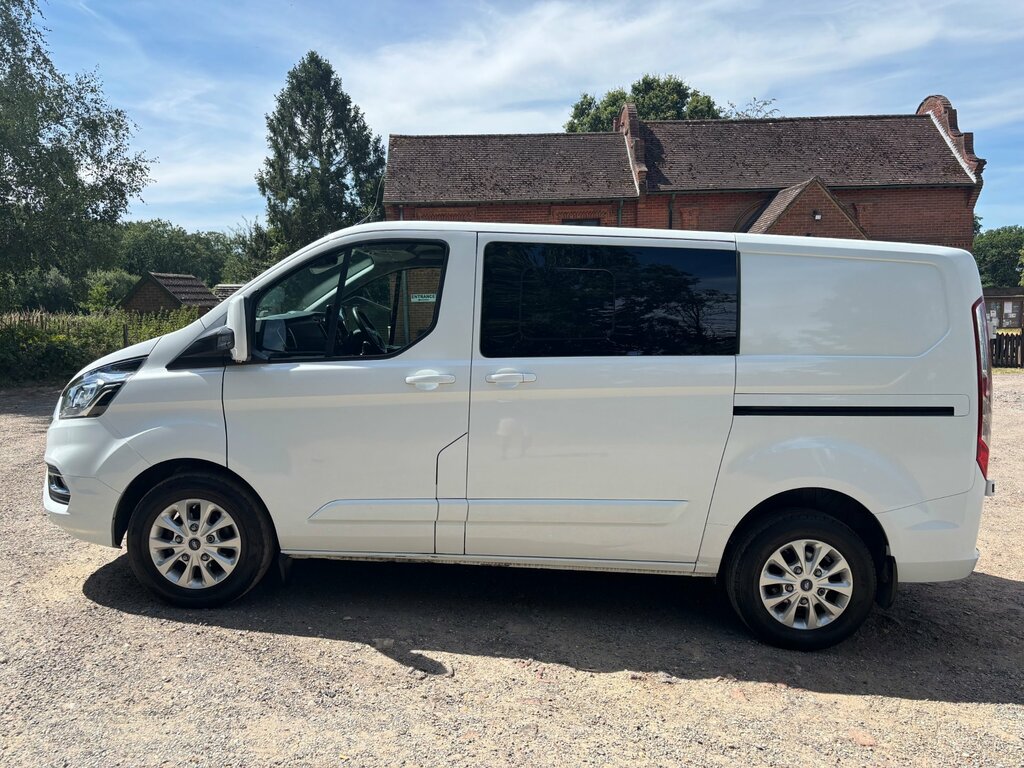Ford Transit Custom 2.0 300 Ecoblue Limited Crew Van Double Cab Di SL18JXU White #6