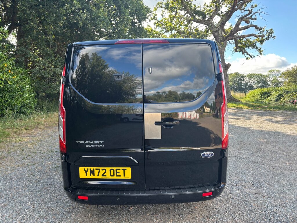 Ford Transit Custom 2.0 300 Ecoblue Limited Panel Van YM72OET Black #4