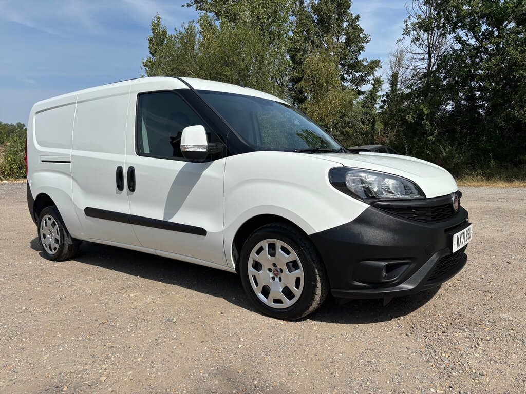 Fiat Doblo 1.6 Multijetii Maxi Tecnico Panel Van 6Dr M WX71BSU White