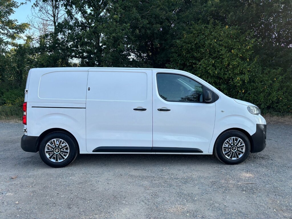 Peugeot Expert 1.6 Bluehdi 1000 Professional Standard Panel Van 6 White #2