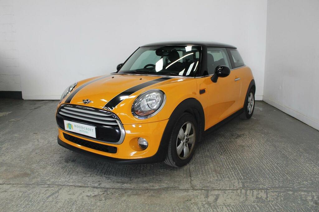 Mini Hatch Hatchback 1.5 Cooper Euro 6 Ss 201414 YS14HWA Orange #2