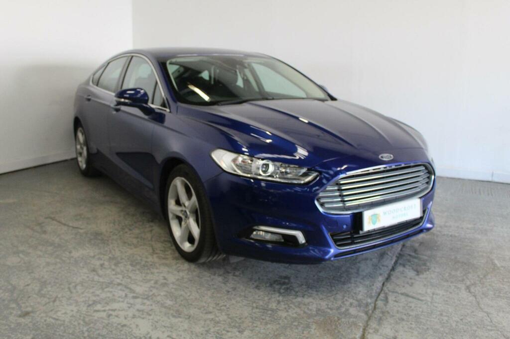 Ford Mondeo Hatchback 2.0 Tdci Titanium Euro 6 Ss 2016 Blue