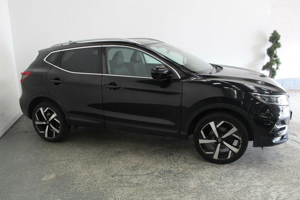 Nissan Qashqai Suv 1.2 Dig-t Tekna Euro 6 Ss 201818 GX18HOA Black #3