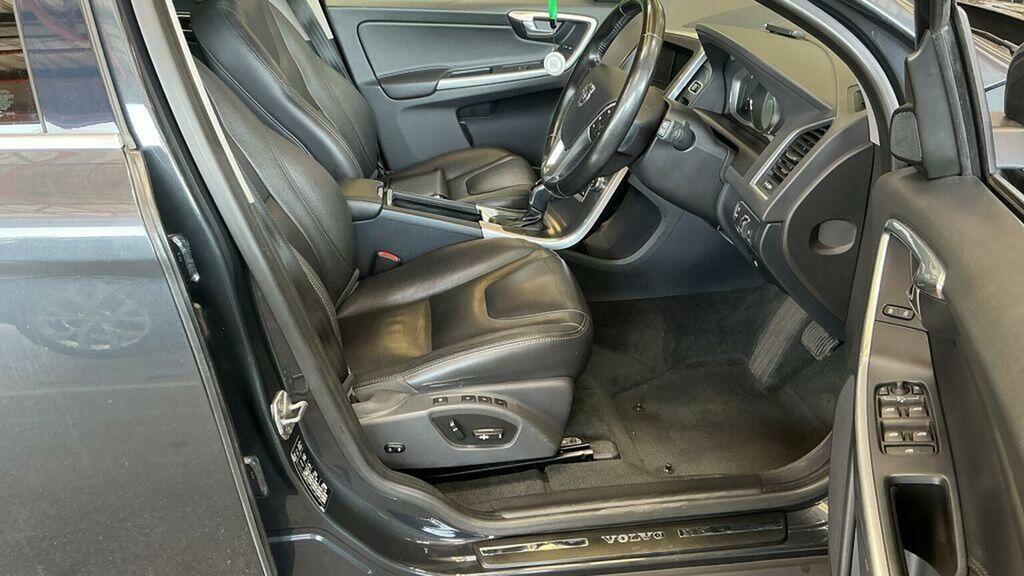 Volvo XC60 2.4 D5 Se Lux Nav Suv Awd Euro 6 Grey #11