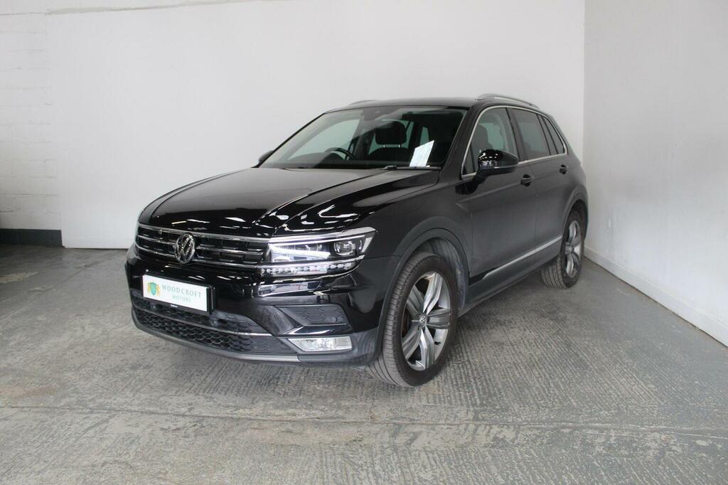 Volkswagen Tiguan 2.0 Tdi Bluemotion Tech Sel 4Motion Euro 6 Ss 5 NV66FLP Black #2