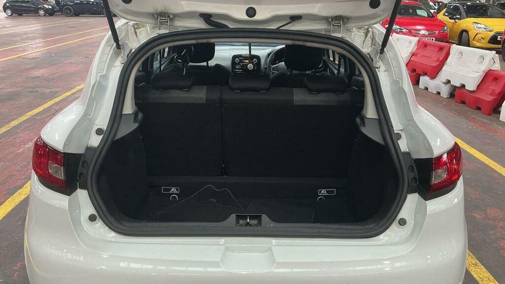 Renault Clio 1.2L Dynamique S Nav Tce 117 Bhp White #9