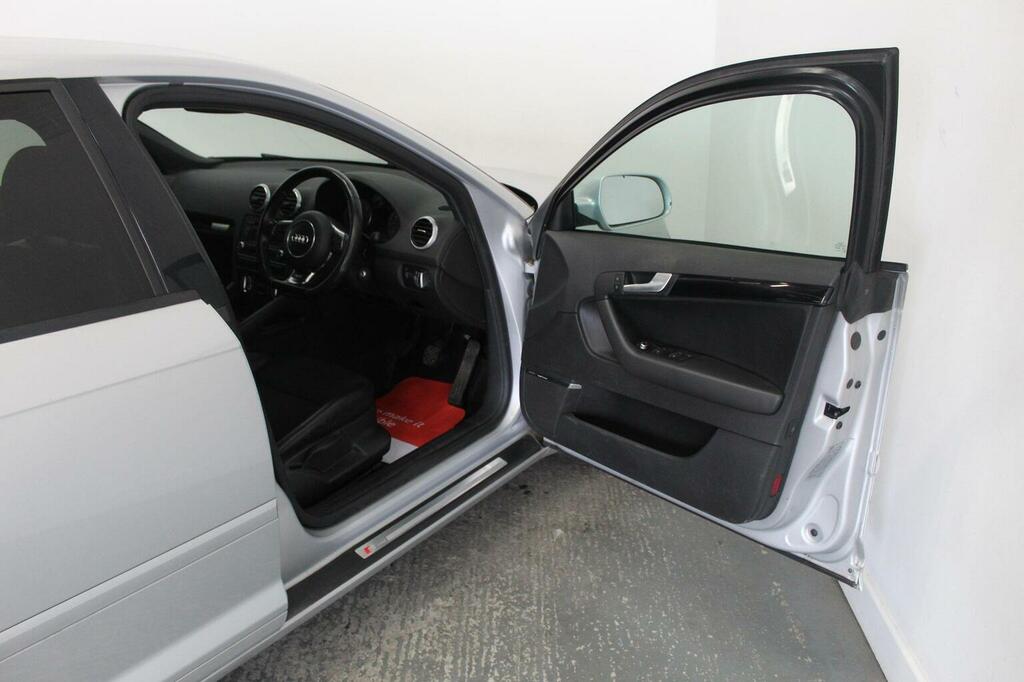 Audi A3 2.0 Tdi 170 Black Edition S Tronic Ss Black #17