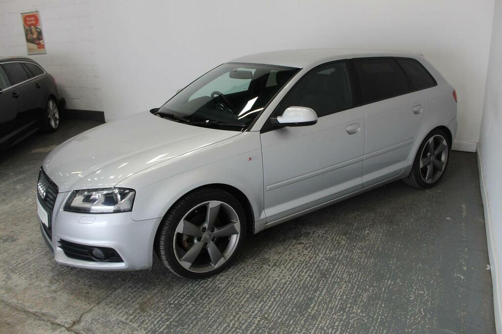 Audi A3 2.0 Tdi 170 Black Edition S Tronic Ss Black #4
