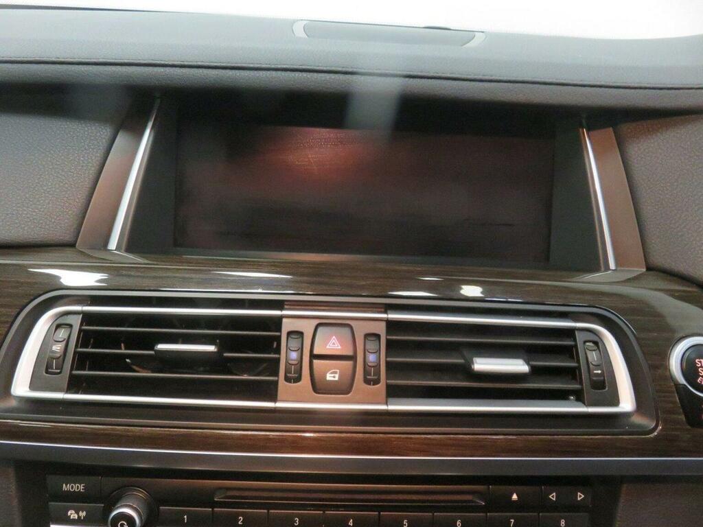 BMW 7 Series 740I M Sport Grey #29