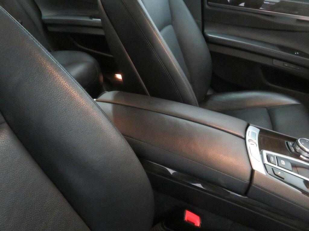 BMW 7 Series 740I M Sport Grey #34