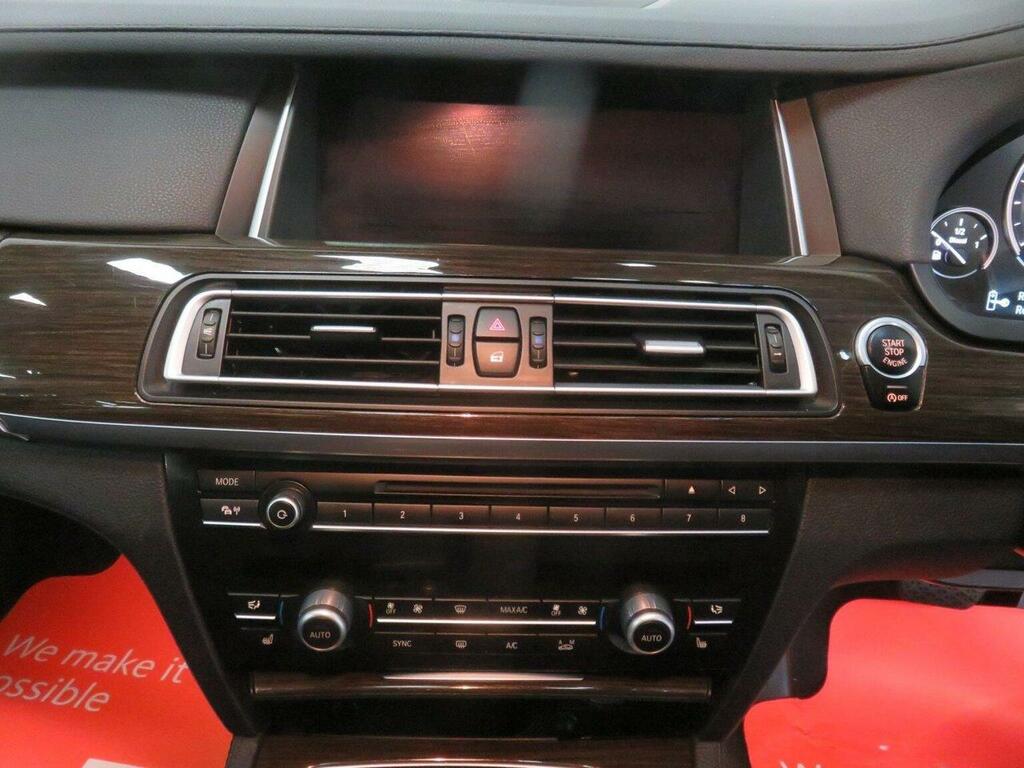 BMW 7 Series 740I M Sport Grey #25
