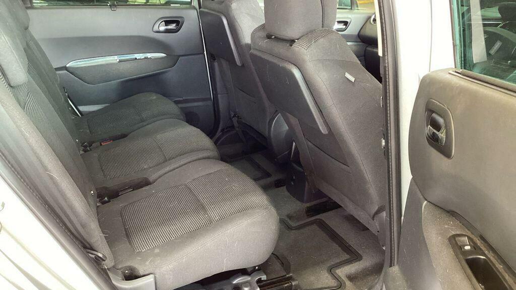 Peugeot 5008 Active Blue Hdi Ss Black #10