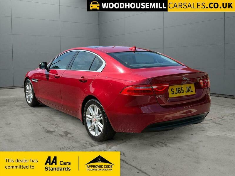 Jaguar XE 2.0 Gtdi Prestige SJ65JKL Red #3