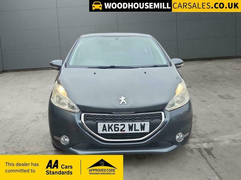 Peugeot 208 1.2 Vti Active Euro Grey #2