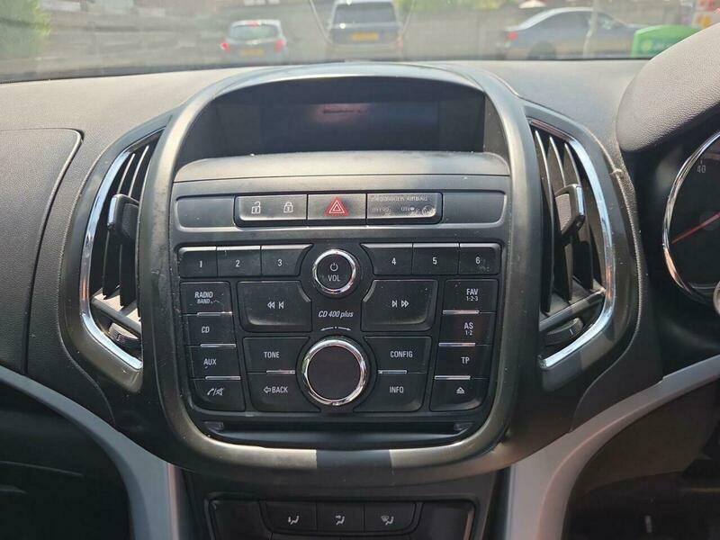 Vauxhall Zafira Tech Line Cdti Ss White #17