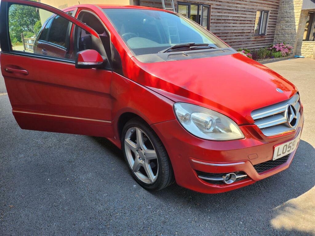 Mercedes-Benz B Class 1.5 B160 Sport Cvt Red #5