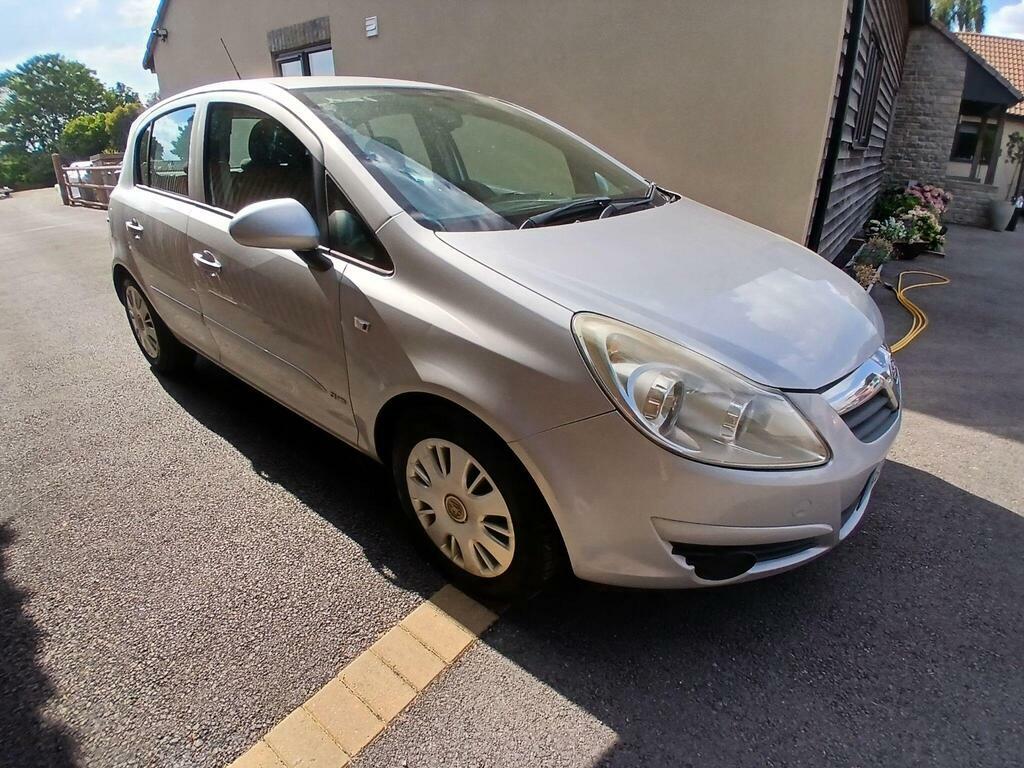 Vauxhall Corsa 1.4I 16V Design Hatchback Black #1