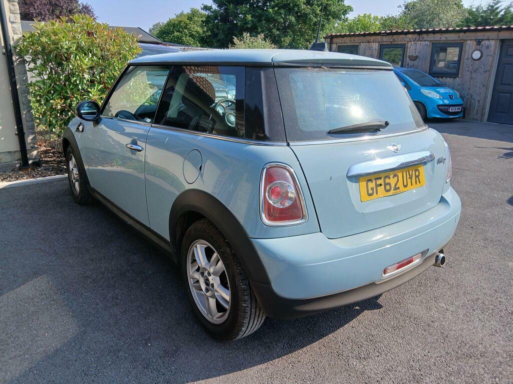 Mini Hatch 1.6 One D Euro 5 S S Blue