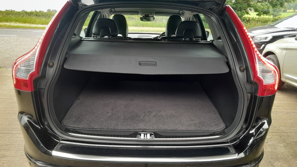 Volvo XC60 Vehicle Details Price - 13995 Make Volvo Model VK65MTX Blue