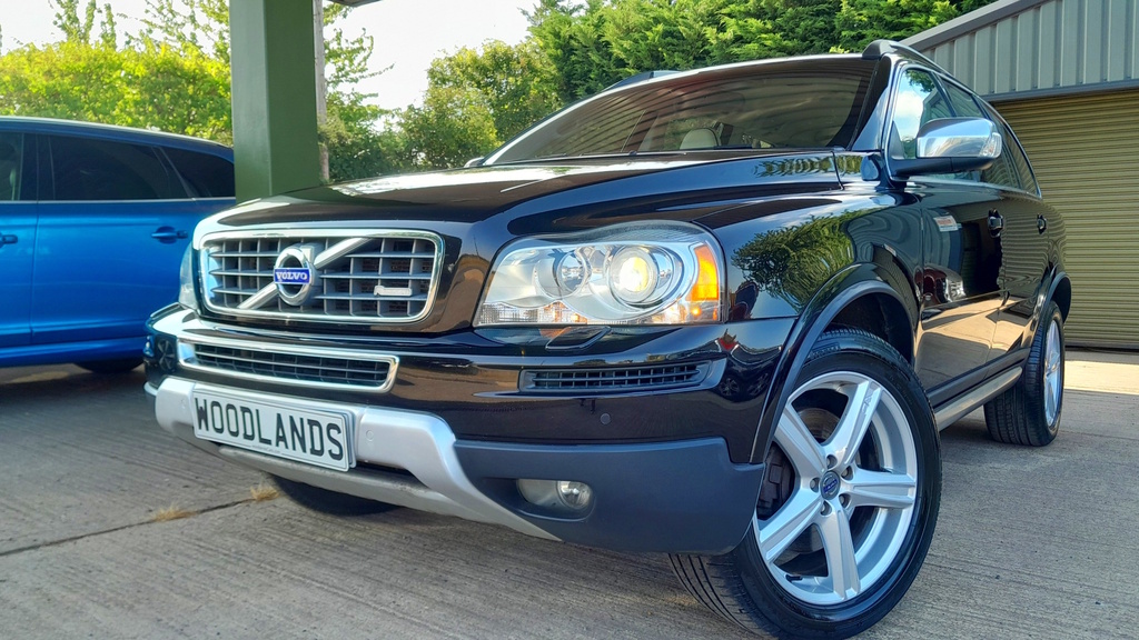 Volvo XC90 2.4 D5 200 R Black #22