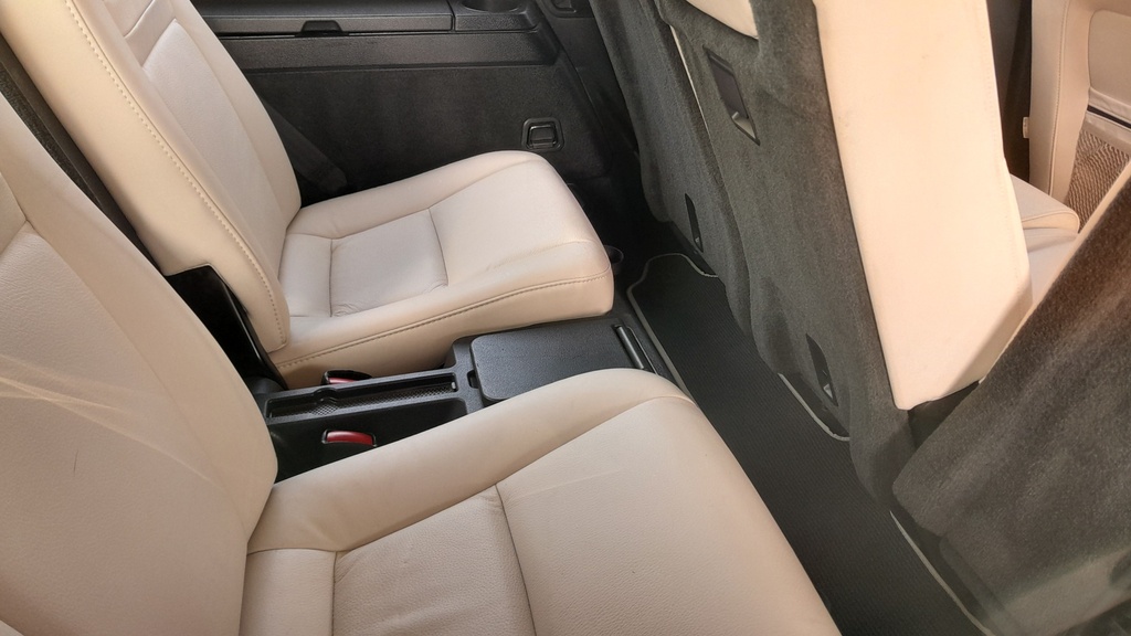 Volvo XC90 2.4 D5 200 R Black #26