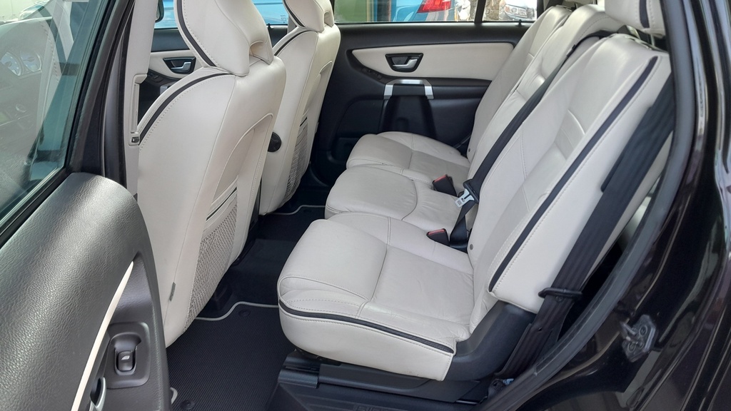 Volvo XC90 Vehicle Details Price - 11995 Make Volvo Model Black #4