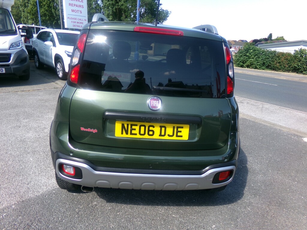 Fiat Panda 0.9 Twinair Cross Hatchback Euro Red #3