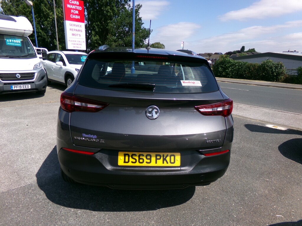 Vauxhall Grandland X 1.5 Turbo D Blueinjection Se Suv  #6