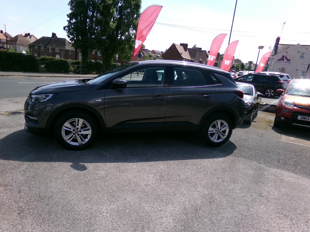 Vauxhall Grandland X 1.5 Turbo D Blueinjection Se Suv  #4