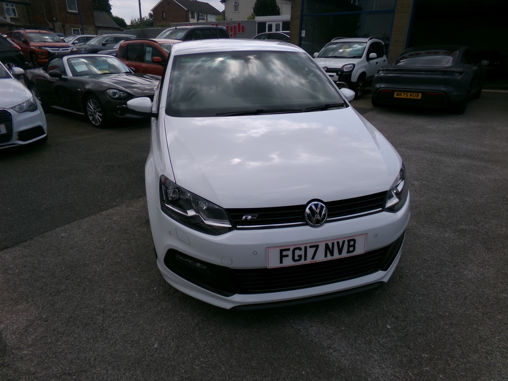 Volkswagen Polo 1.2 Tsi Bluemotion Tech R-line Hatchback Petro FG17NVB #3