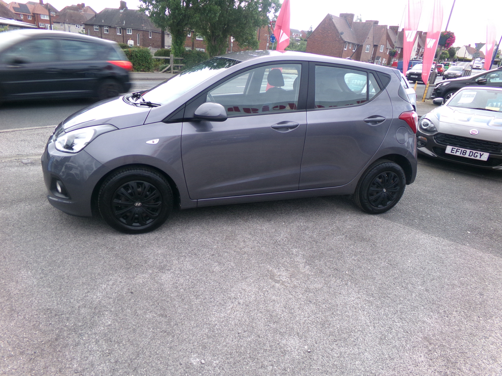 Hyundai I10 1.2 Se Hatchback Euro 5 87 Ps  #4