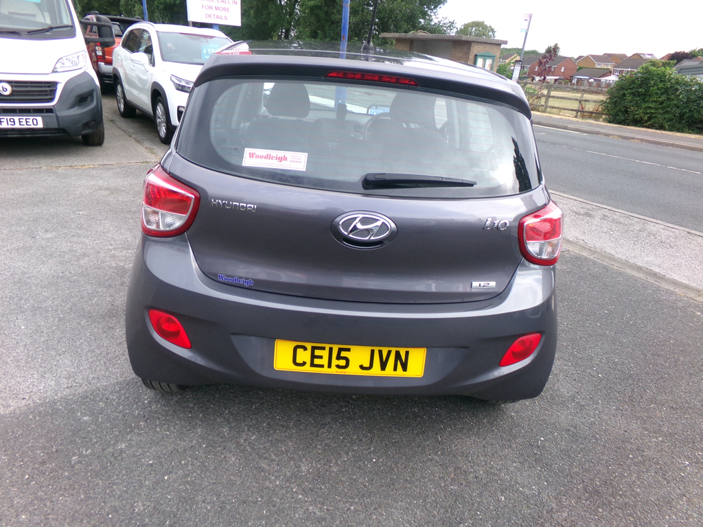 Hyundai I10 1.2 Se Hatchback Euro 5 87 Ps  #6
