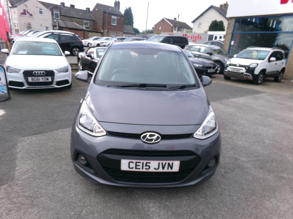 Hyundai I10 1.2 Se Hatchback Euro 5 87 Ps  #3