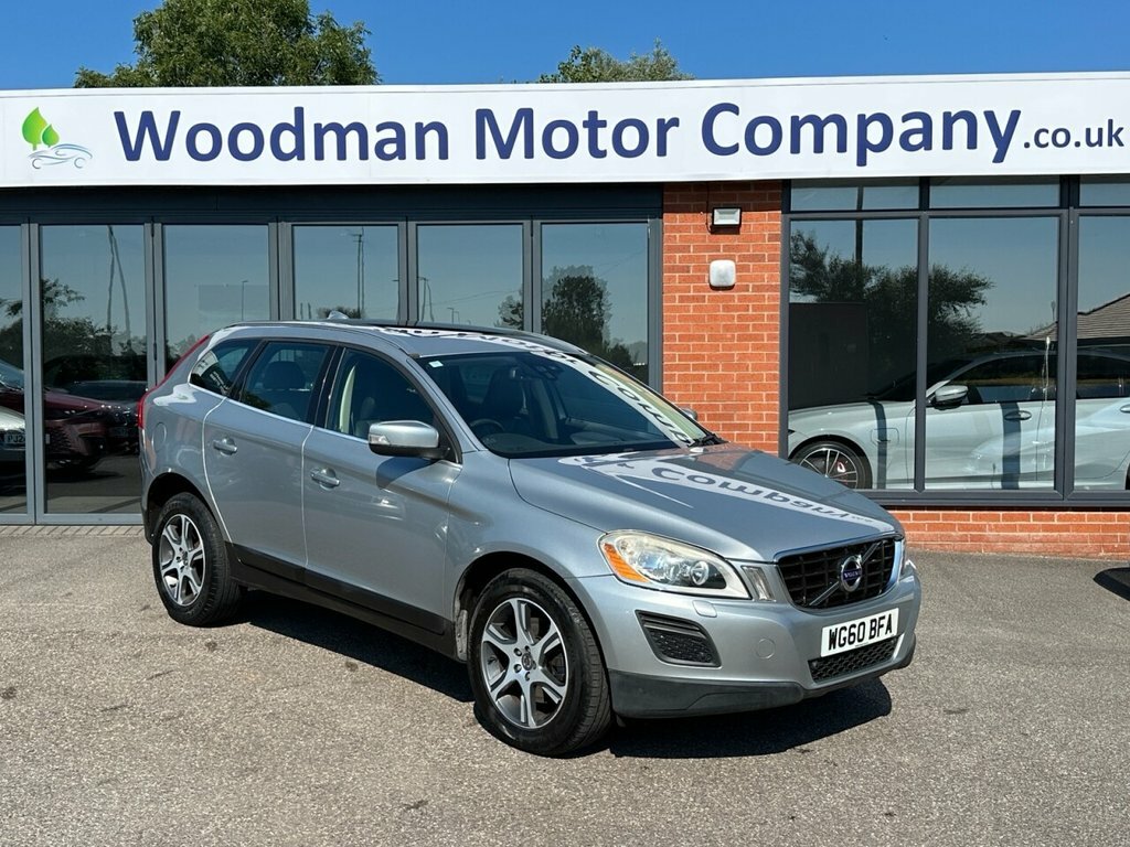 Volvo XC60 2010 2.4 D5 Se Lux Suv Geartronic Awd E Silver
