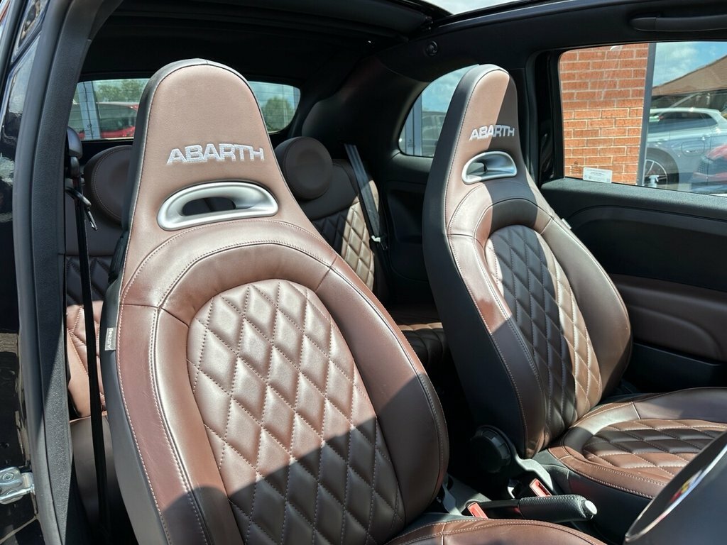 Abarth 695   #32