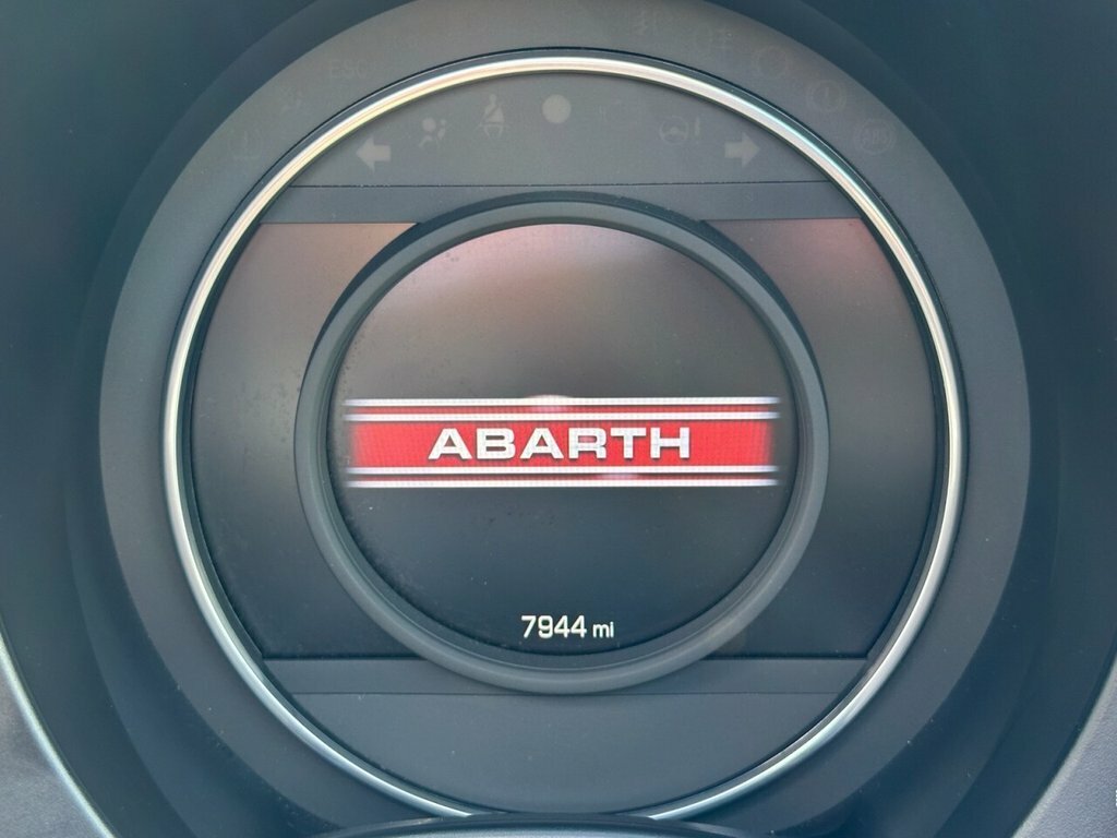 Abarth 695   #15