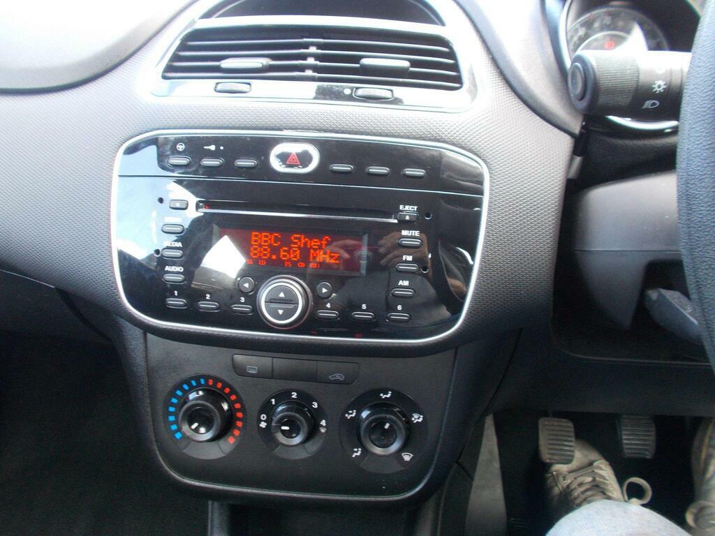 Fiat Punto 1.4 Jet Black II Euro 6 Ss Black #14