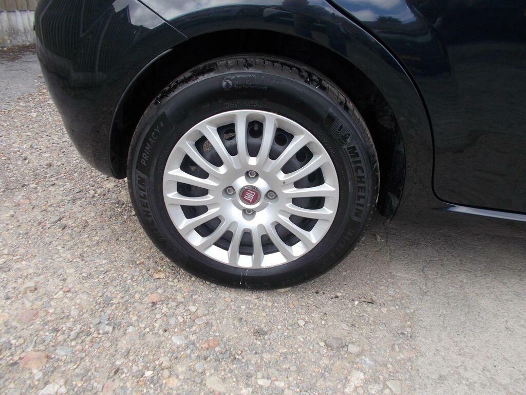 Fiat Punto 1.4 Jet Black II Euro 6 Ss Black #9